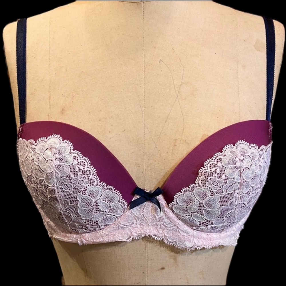 Victoria’s Secret Dream Angels lined demi bra padded‎ lace cranberry pink 32C